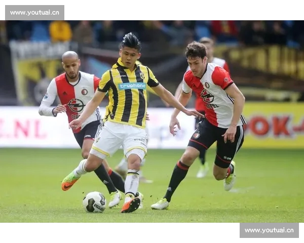 高清足球直播全程回放精彩瞬间尽在掌握球迷必备观看指南 - 副本 (4) - 副本