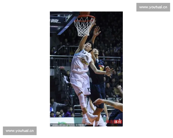 篮球实时比分更新尽在掌握 精准数据助你随时了解赛场动态